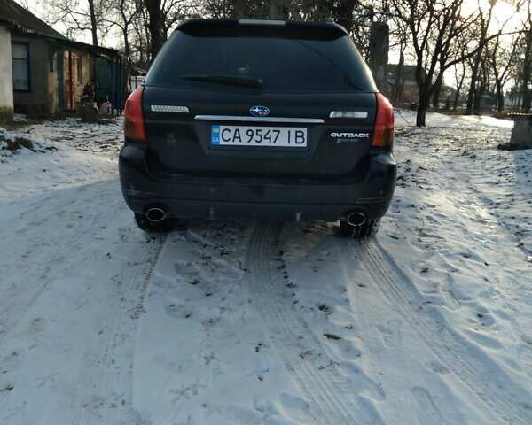 Черный Субару Аутбек, объемом двигателя 2.46 л и пробегом 316 тыс. км за 5600 $, фото 3 на Automoto.ua