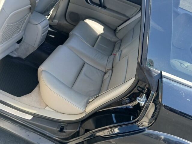 Черный Субару Аутбек, объемом двигателя 3 л и пробегом 260 тыс. км за 7000 $, фото 5 на Automoto.ua