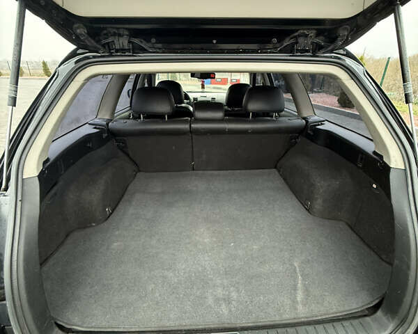 Черный Субару Аутбек, объемом двигателя 2.46 л и пробегом 289 тыс. км за 6000 $, фото 18 на Automoto.ua