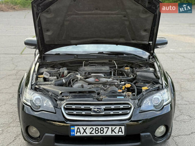 Чорний Субару Аутбек, об'ємом двигуна 2.5 л та пробігом 239 тис. км за 5900 $, фото 16 на Automoto.ua