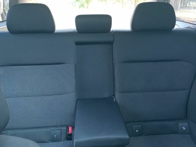 Чорний Субару Аутбек, об'ємом двигуна 2.5 л та пробігом 263 тис. км за 6600 $, фото 5 на Automoto.ua