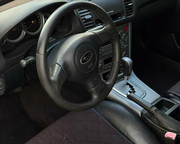 Черный Субару Аутбек, объемом двигателя 2.5 л и пробегом 360 тыс. км за 5700 $, фото 11 на Automoto.ua