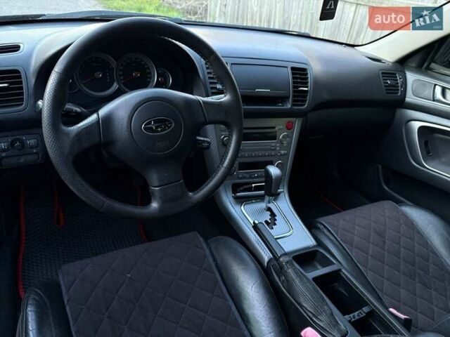 Черный Субару Аутбек, объемом двигателя 2.5 л и пробегом 360 тыс. км за 5700 $, фото 8 на Automoto.ua