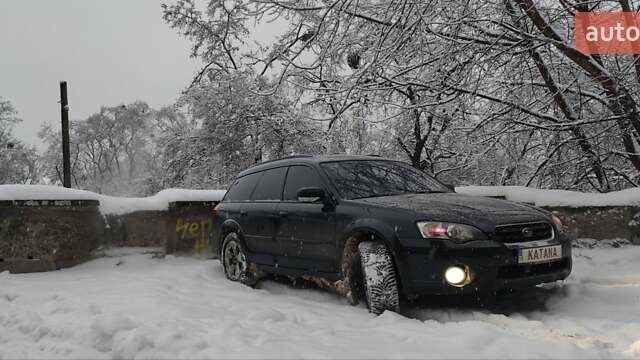 Чорний Субару Аутбек, об'ємом двигуна 2.5 л та пробігом 247 тис. км за 7500 $, фото 18 на Automoto.ua