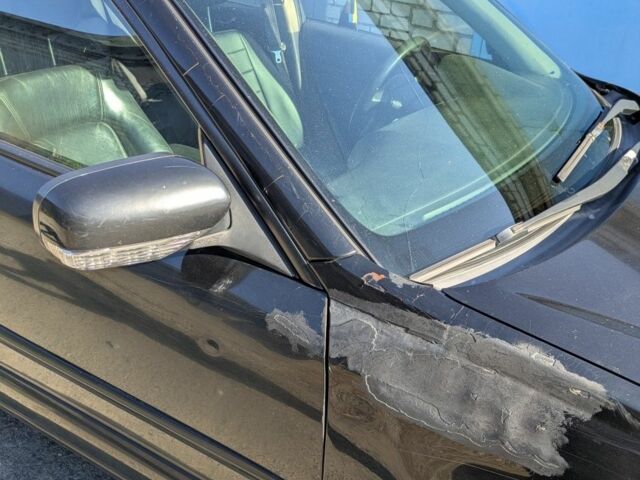 Черный Субару Аутбек, объемом двигателя 2.5 л и пробегом 502 тыс. км за 4600 $, фото 6 на Automoto.ua