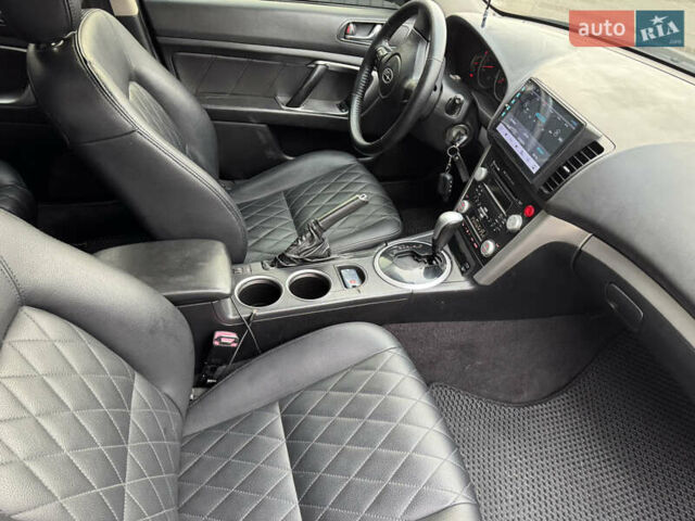 Черный Субару Аутбек, объемом двигателя 2.46 л и пробегом 272 тыс. км за 9000 $, фото 17 на Automoto.ua