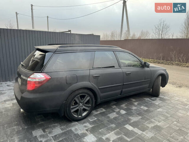 Черный Субару Аутбек, объемом двигателя 2.46 л и пробегом 272 тыс. км за 9000 $, фото 3 на Automoto.ua