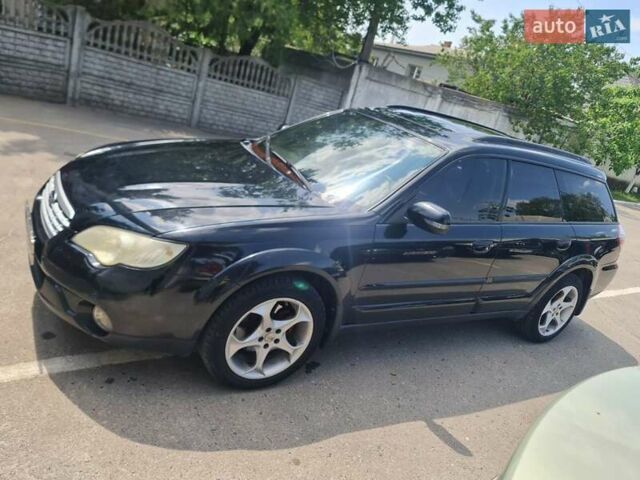Черный Субару Аутбек, объемом двигателя 2.5 л и пробегом 228 тыс. км за 7200 $, фото 6 на Automoto.ua