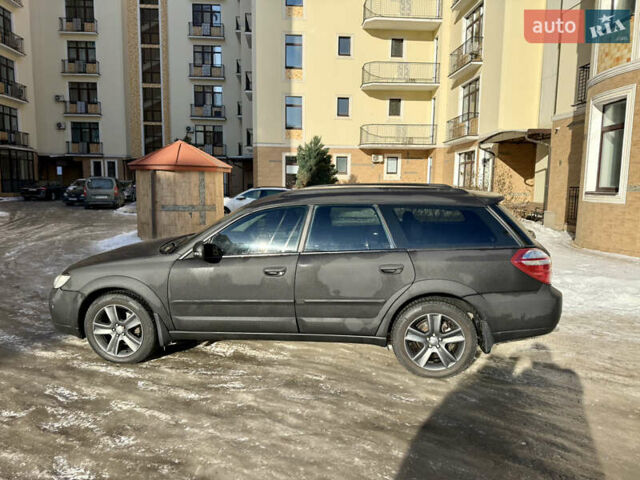 Черный Субару Аутбек, объемом двигателя 2.5 л и пробегом 272 тыс. км за 7900 $, фото 6 на Automoto.ua