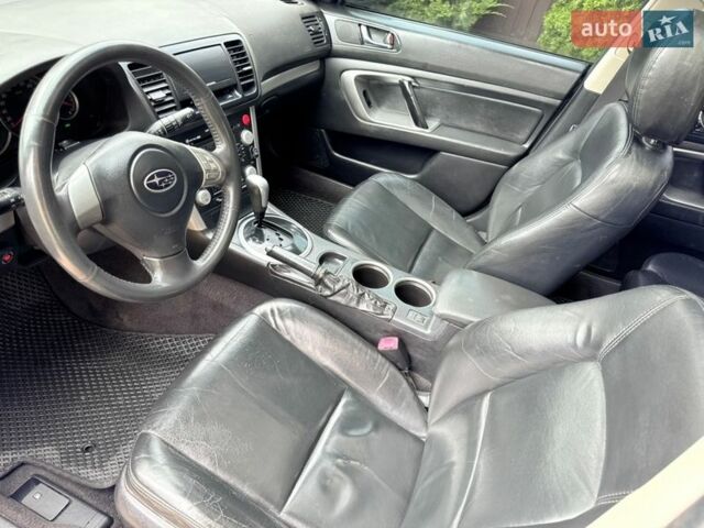 Черный Субару Аутбек, объемом двигателя 2.46 л и пробегом 225 тыс. км за 5900 $, фото 35 на Automoto.ua