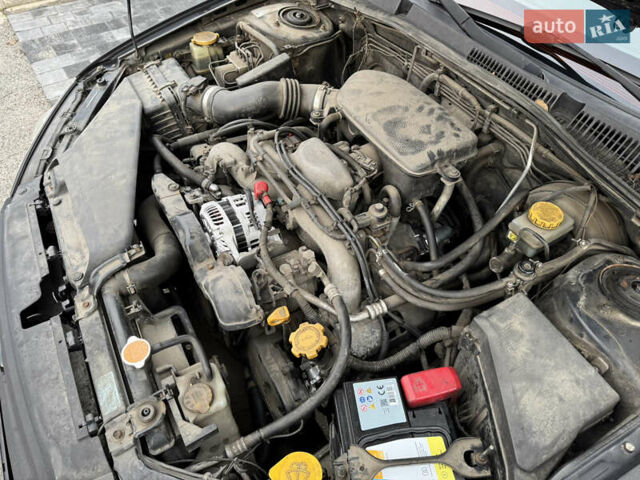 Черный Субару Аутбек, объемом двигателя 2.46 л и пробегом 272 тыс. км за 9000 $, фото 23 на Automoto.ua