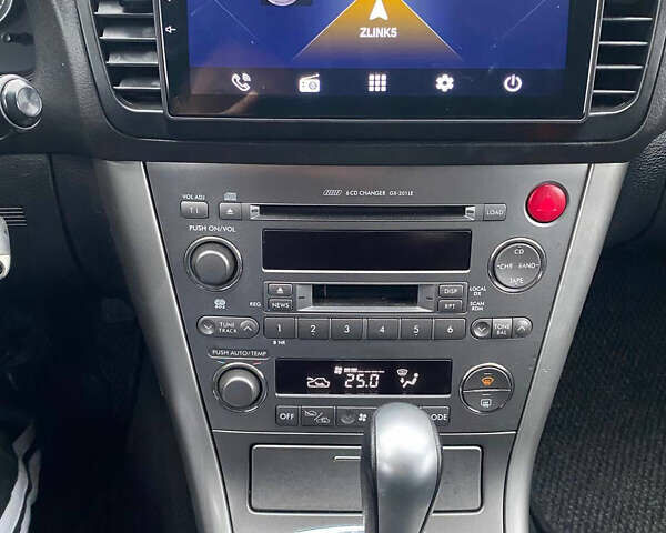 Чорний Субару Аутбек, об'ємом двигуна 2.46 л та пробігом 256 тис. км за 5490 $, фото 18 на Automoto.ua