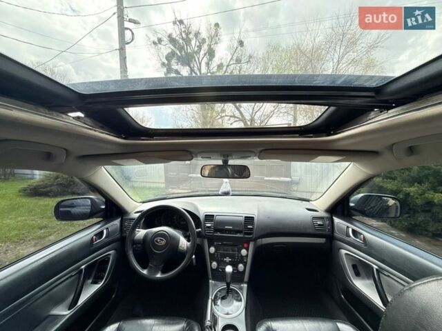 Черный Субару Аутбек, объемом двигателя 2.46 л и пробегом 225 тыс. км за 5900 $, фото 33 на Automoto.ua