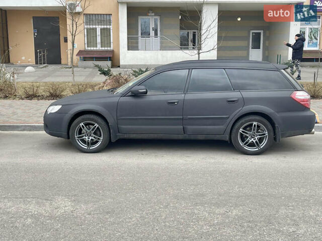 Черный Субару Аутбек, объемом двигателя 2.5 л и пробегом 272 тыс. км за 7900 $, фото 25 на Automoto.ua