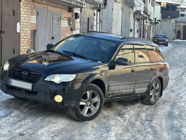 Чорний Субару Аутбек, об'ємом двигуна 2.5 л та пробігом 277 тис. км за 5600 $, фото 1 на Automoto.ua