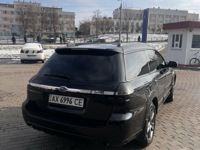 Черный Субару Аутбек, объемом двигателя 2.5 л и пробегом 290 тыс. км за 7400 $, фото 3 на Automoto.ua