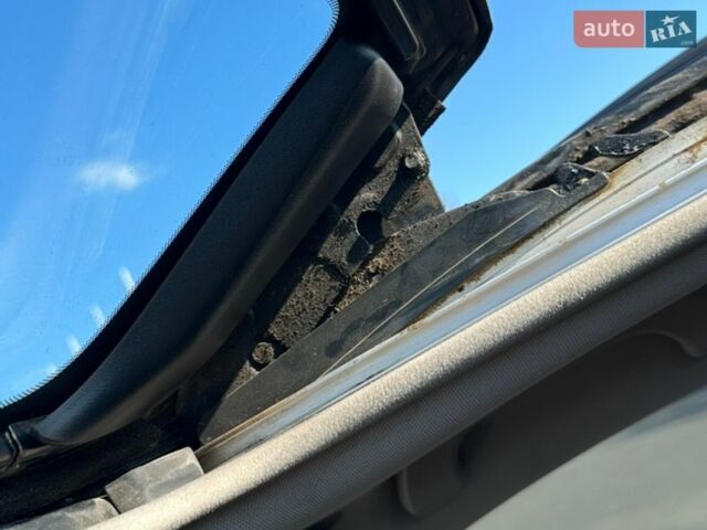 Черный Субару Аутбек, объемом двигателя 2.5 л и пробегом 217 тыс. км за 5500 $, фото 25 на Automoto.ua