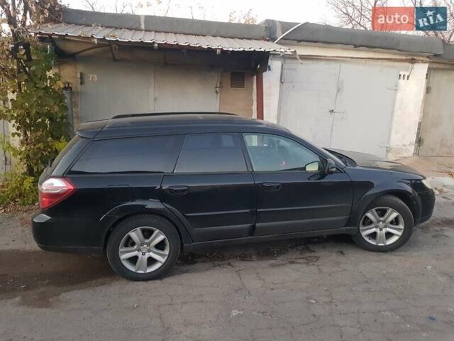 Черный Субару Аутбек, объемом двигателя 2.5 л и пробегом 357 тыс. км за 4000 $, фото 4 на Automoto.ua