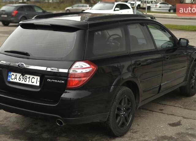 Черный Субару Аутбек, объемом двигателя 2.46 л и пробегом 215 тыс. км за 6700 $, фото 11 на Automoto.ua