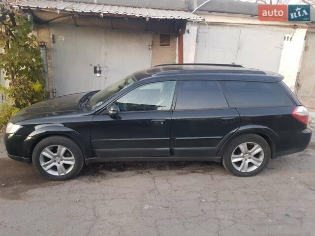 Черный Субару Аутбек, объемом двигателя 2.5 л и пробегом 357 тыс. км за 4000 $, фото 2 на Automoto.ua