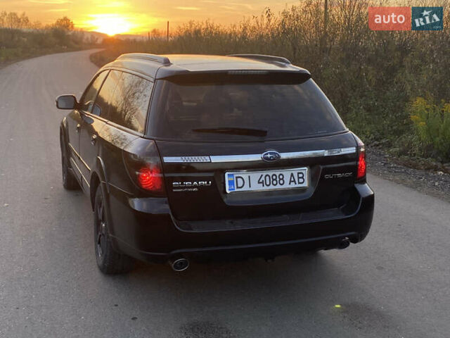 Черный Субару Аутбек, объемом двигателя 2 л и пробегом 237 тыс. км за 4500 $, фото 5 на Automoto.ua