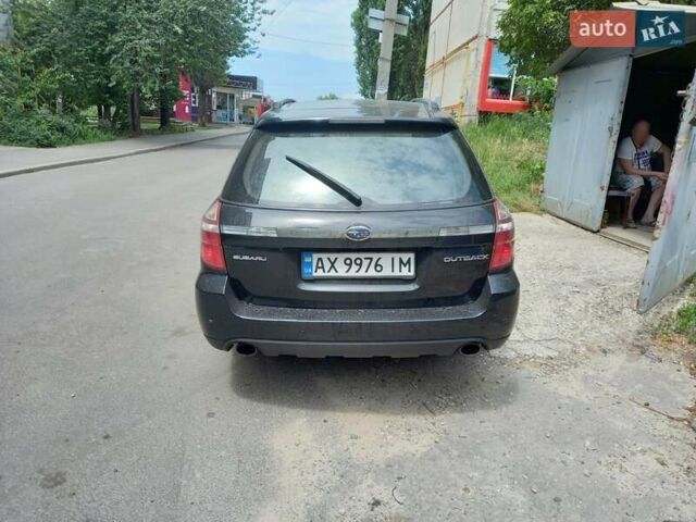Черный Субару Аутбек, объемом двигателя 2.5 л и пробегом 230 тыс. км за 7200 $, фото 1 на Automoto.ua