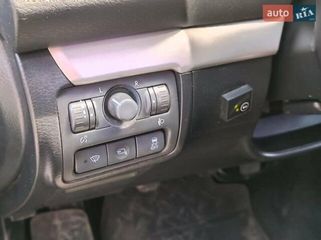 Черный Субару Аутбек, объемом двигателя 2.5 л и пробегом 270 тыс. км за 5990 $, фото 19 на Automoto.ua