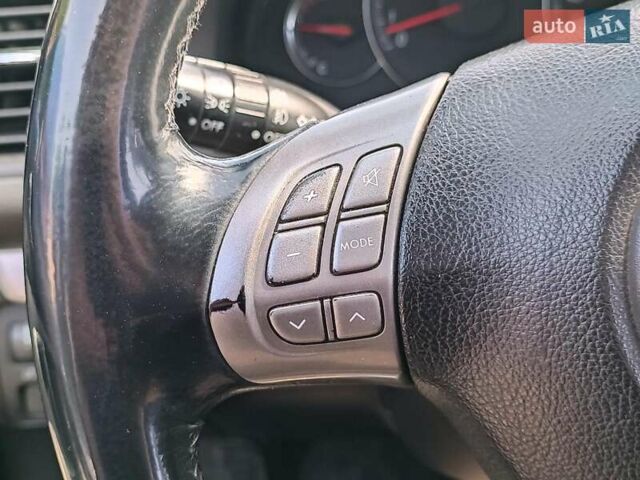 Черный Субару Аутбек, объемом двигателя 2.5 л и пробегом 270 тыс. км за 5990 $, фото 20 на Automoto.ua