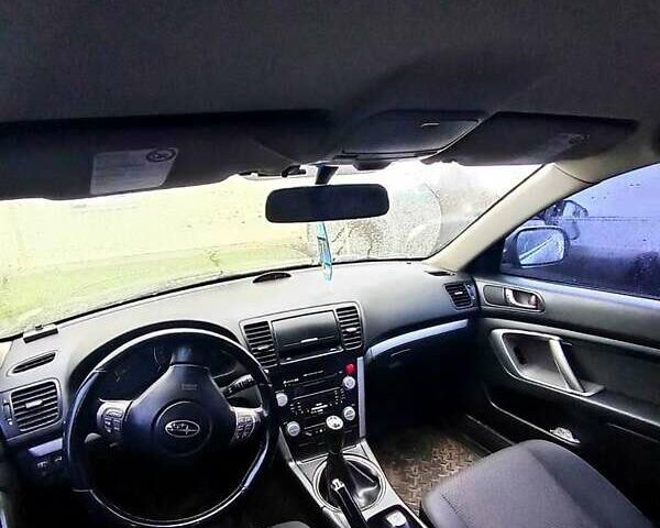 Чорний Субару Аутбек, об'ємом двигуна 2.5 л та пробігом 270 тис. км за 6500 $, фото 1 на Automoto.ua