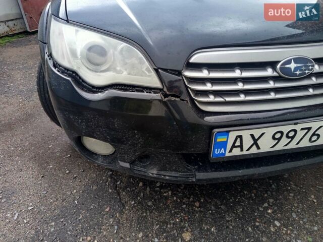 Черный Субару Аутбек, объемом двигателя 2.5 л и пробегом 240 тыс. км за 7200 $, фото 4 на Automoto.ua
