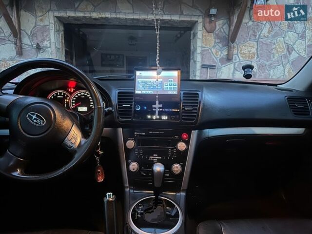 Чорний Субару Аутбек, об'ємом двигуна 2.51 л та пробігом 174 тис. км за 7700 $, фото 17 на Automoto.ua
