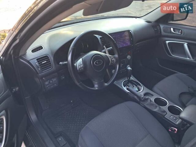 Субару Аутбек 2008 в Вознесенске на Automoto.ua Черный Субару Аутбек, объемом двигателя 2.46 л и пробегом 196 тыс. км за 8499 $, фото 11 на Automoto.ua