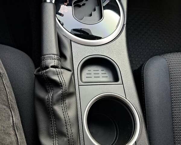 Субару Аутбек 2008 в Вознесенске на Automoto.ua Черный Субару Аутбек, объемом двигателя 2.46 л и пробегом 196 тыс. км за 8499 $, фото 7 на Automoto.ua