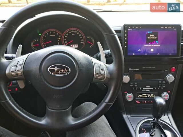 Субару Аутбек 2008 в Вознесенске на Automoto.ua Черный Субару Аутбек, объемом двигателя 2.46 л и пробегом 196 тыс. км за 8499 $, фото 5 на Automoto.ua