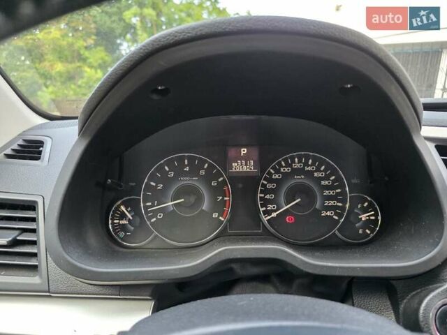 Черный Субару Аутбек, объемом двигателя 2.5 л и пробегом 208 тыс. км за 10500 $, фото 24 на Automoto.ua