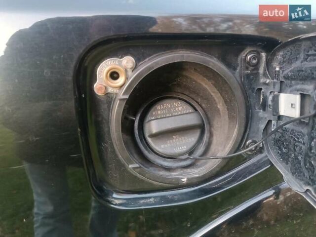 Чорний Субару Аутбек, об'ємом двигуна 2.46 л та пробігом 293 тис. км за 12599 $, фото 8 на Automoto.ua