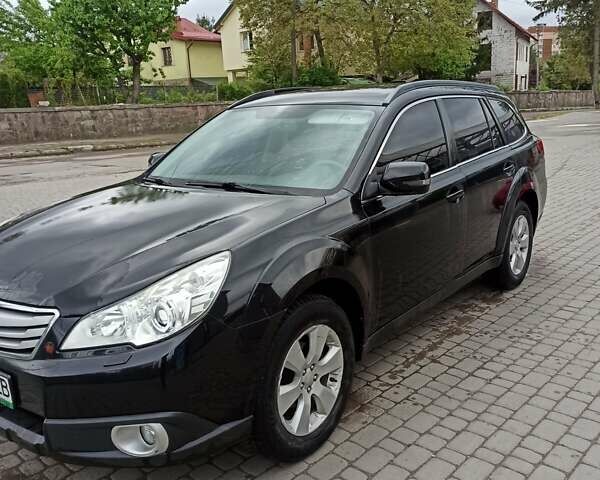 Черный Субару Аутбек, объемом двигателя 2.5 л и пробегом 133 тыс. км за 9800 $, фото 12 на Automoto.ua