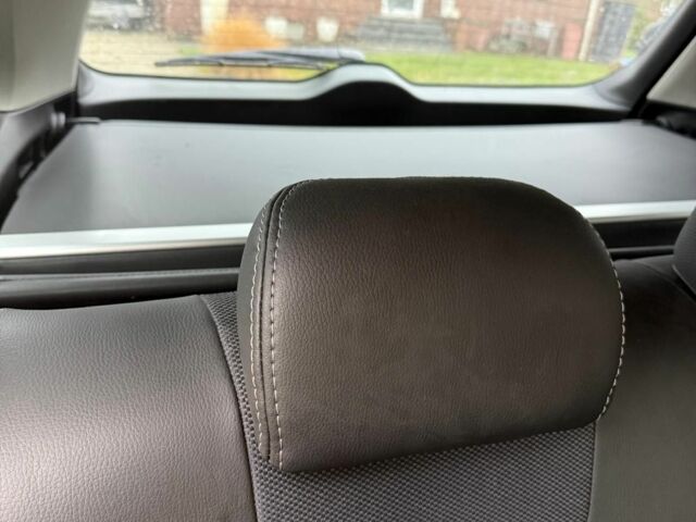 Черный Субару Аутбек, объемом двигателя 2.5 л и пробегом 123 тыс. км за 9286 $, фото 2 на Automoto.ua