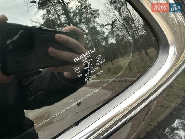 Чорний Субару Аутбек, об'ємом двигуна 2.46 л та пробігом 184 тис. км за 9900 $, фото 41 на Automoto.ua