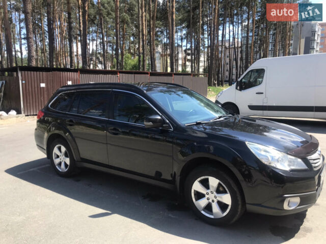 Чорний Субару Аутбек, об'ємом двигуна 2.5 л та пробігом 280 тис. км за 9000 $, фото 1 на Automoto.ua
