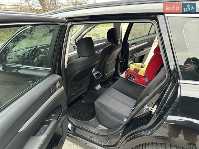 Чорний Субару Аутбек, об'ємом двигуна 2.46 л та пробігом 184 тис. км за 9900 $, фото 48 на Automoto.ua