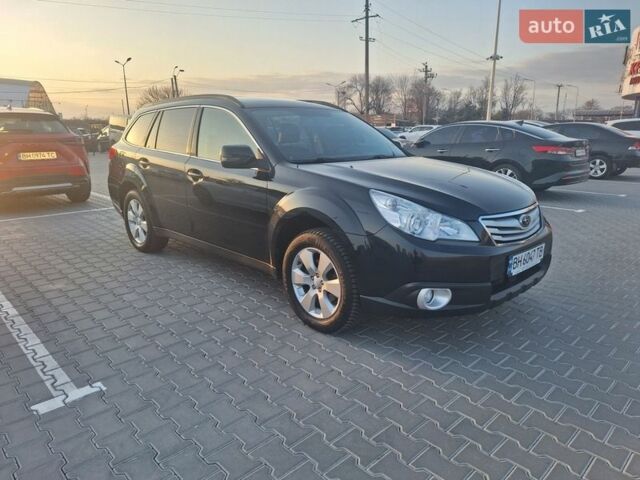 Чорний Субару Аутбек, об'ємом двигуна 2.46 л та пробігом 193 тис. км за 11499 $, фото 2 на Automoto.ua