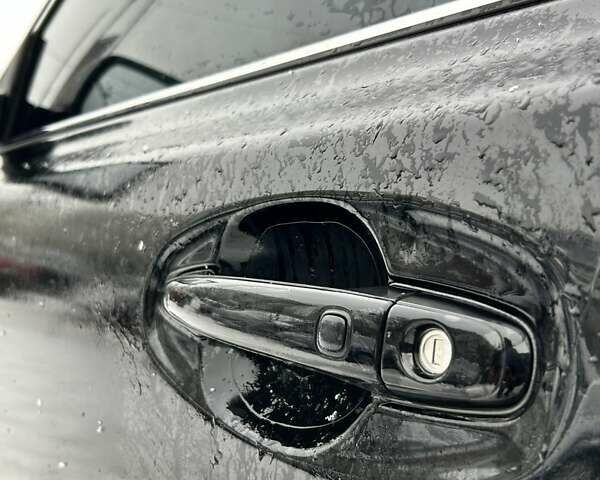 Черный Субару Аутбек, объемом двигателя 2.46 л и пробегом 304 тыс. км за 8500 $, фото 6 на Automoto.ua