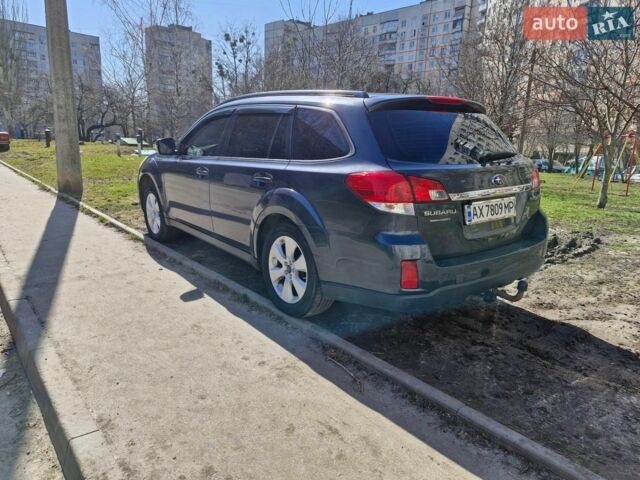 Черный Субару Аутбек, объемом двигателя 2.46 л и пробегом 217 тыс. км за 10000 $, фото 9 на Automoto.ua