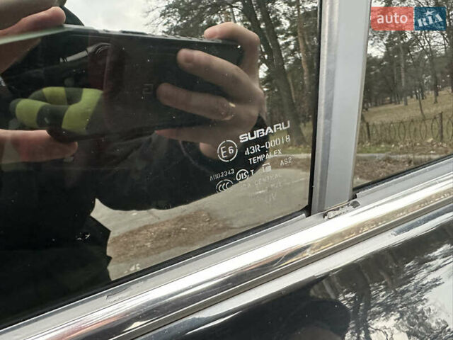 Чорний Субару Аутбек, об'ємом двигуна 2.46 л та пробігом 184 тис. км за 9900 $, фото 44 на Automoto.ua