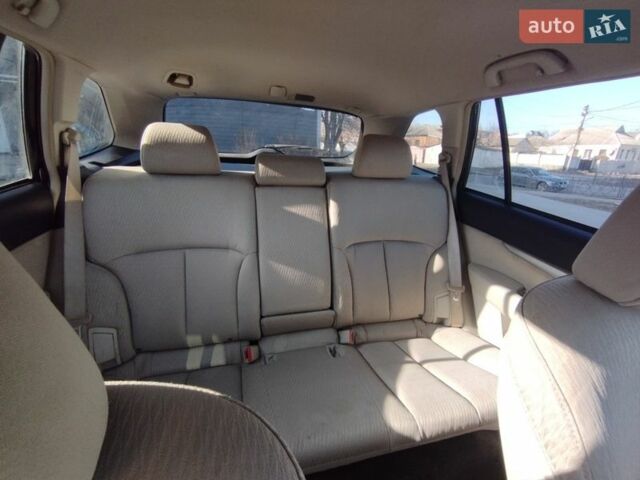 Черный Субару Аутбек, объемом двигателя 2.46 л и пробегом 424 тыс. км за 8300 $, фото 8 на Automoto.ua