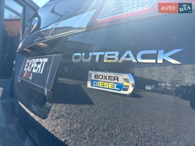 Чорний Субару Аутбек, об'ємом двигуна 2 л та пробігом 330 тис. км за 9690 $, фото 6 на Automoto.ua