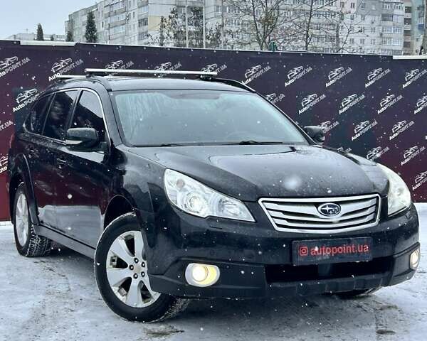Чорний Субару Аутбек, об'ємом двигуна 2.46 л та пробігом 304 тис. км за 8500 $, фото 2 на Automoto.ua