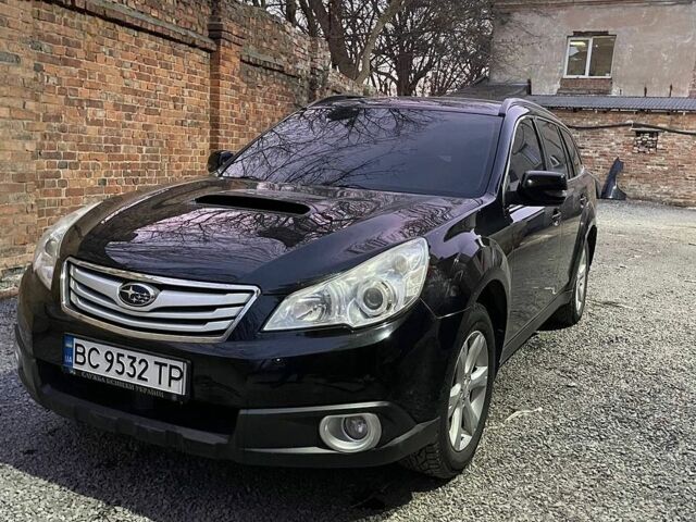 Чорний Субару Аутбек, об'ємом двигуна 2 л та пробігом 330 тис. км за 8300 $, фото 2 на Automoto.ua