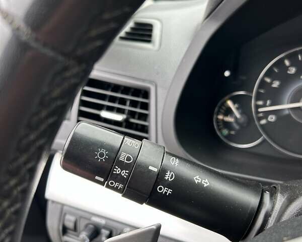 Черный Субару Аутбек, объемом двигателя 2.46 л и пробегом 304 тыс. км за 8500 $, фото 32 на Automoto.ua